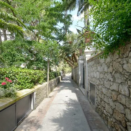 Διαμέρισμα Tragara 12c Art House, *